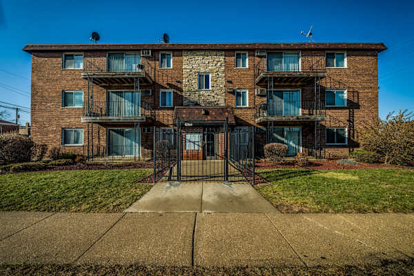 1677-85 State St property
